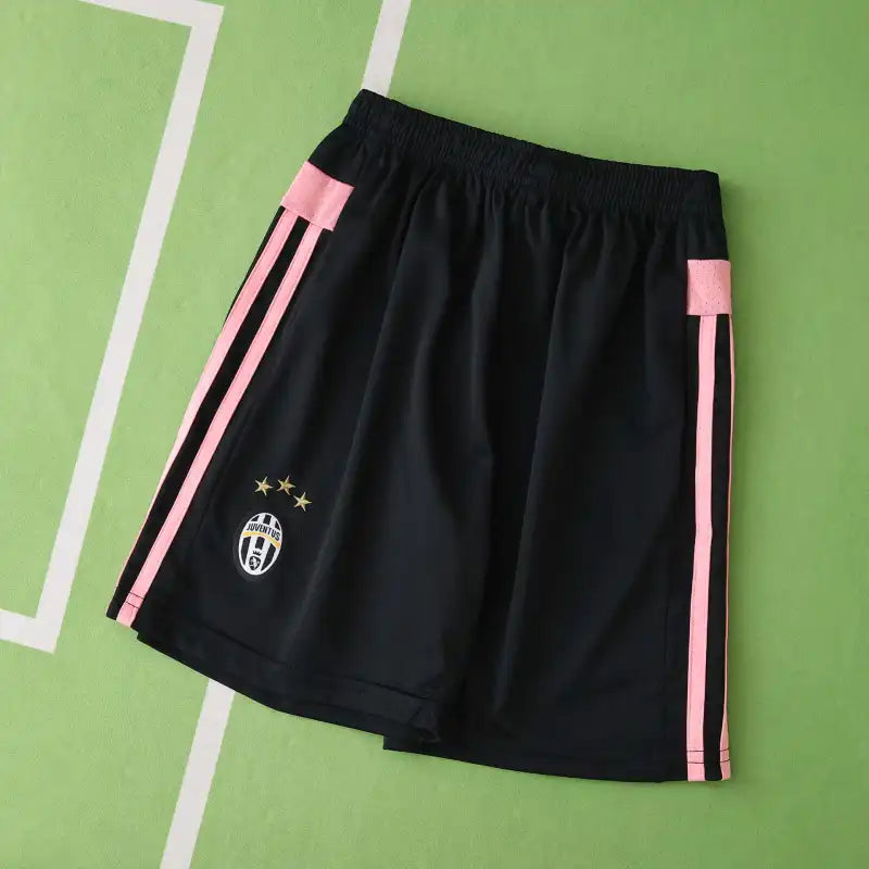Juventus F.C. Away Retro Kids Kit 15/16 Season